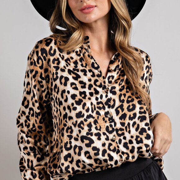 EEsome Leopard Printed Button Front Blouse Top - NWT - Size M - Picture 3 of 3